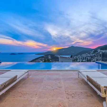 5 Bedroom - 1585 * Kalkan